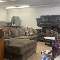 COZY BROWN 4 PIECE SECTIONAL