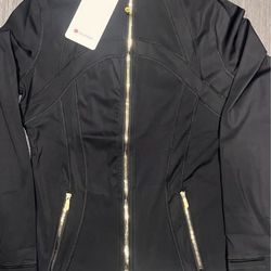lululemon jacket