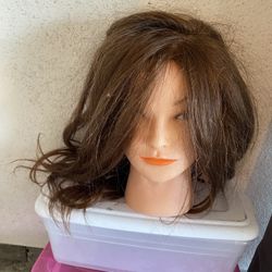 Cosmetology Manequin