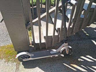Electric Scooter. 17MPH