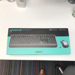 Logitech Wireless Keyboard And Mouse Mk520 Sealed