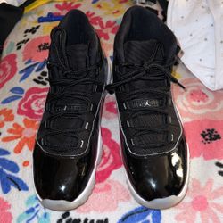 Retro Jordan 12 Jubilees