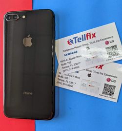 iPhone 8 Plus. 64GB. Factory unlocked 🔓 Like new condition 🎁 With warranty 🧾