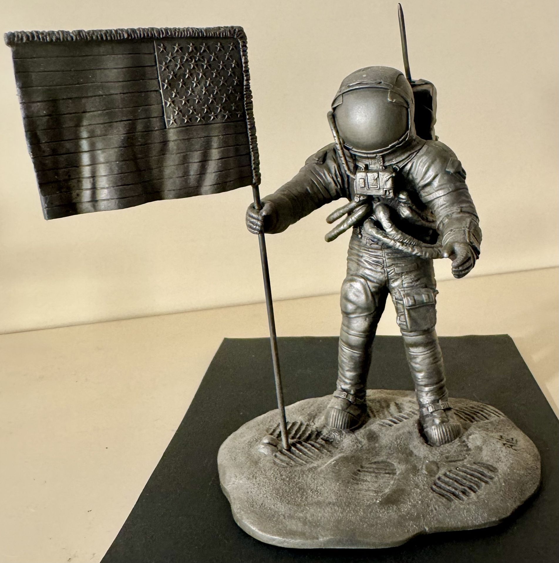 Franklin Mint ‘The Astronaut’ 1(contact info removed)