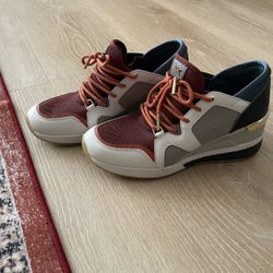  Womens Michael Kors Liv Fashion Trainer Sneakers