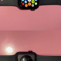 Apple Watch S8 Excellent Condition 