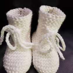 Baby Socks Hand Knitting Girls  Or Boys White Socks Foot Warmers Size  12 month