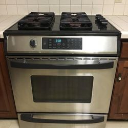 Kenmore Elite Gas Stove - Can Deliver