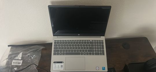 Hp 15.6 touchscreen labtop