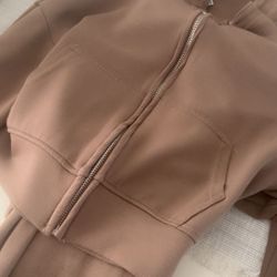 Brown Set Pants And Jacket 