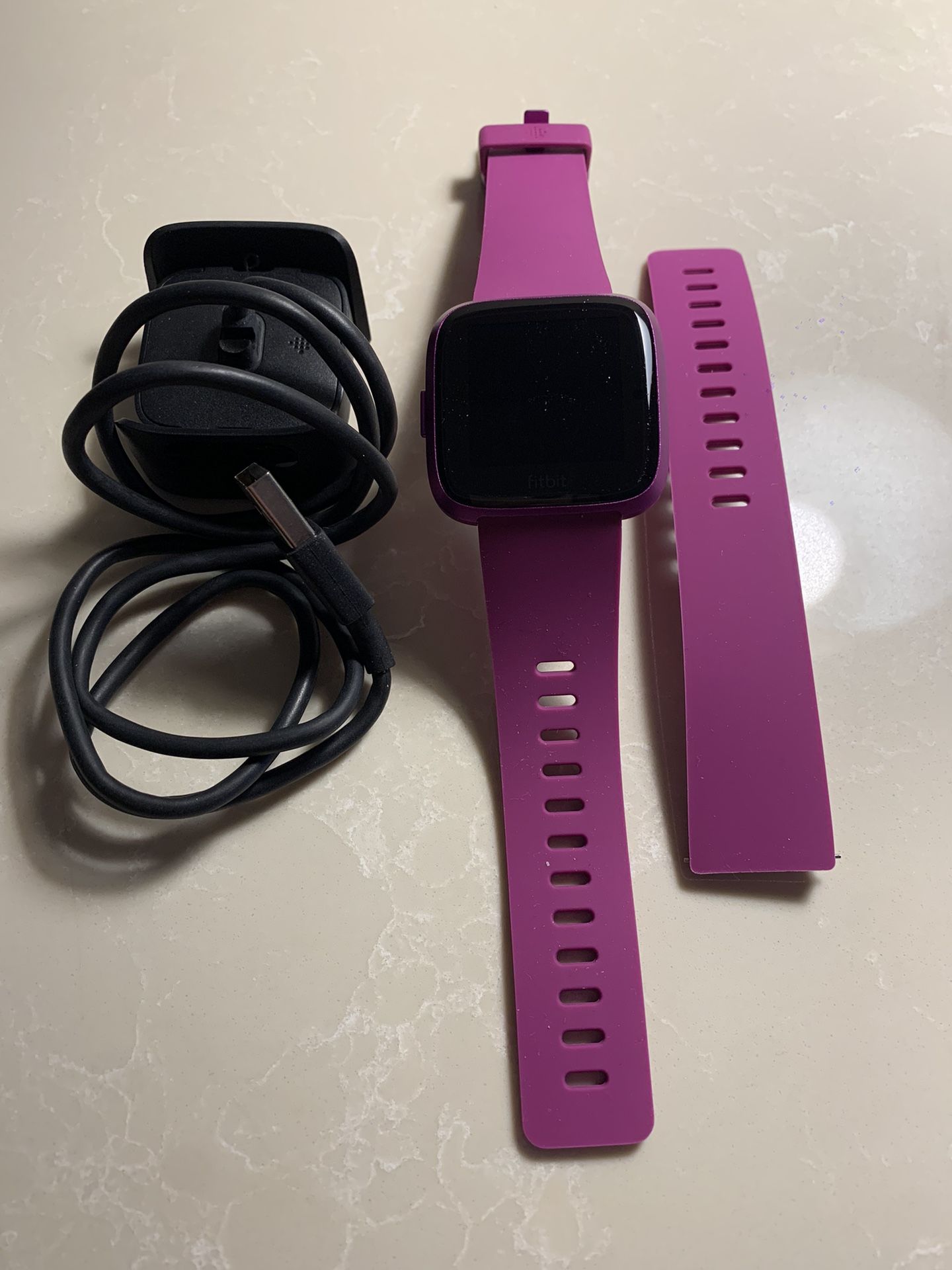 Fitbit Versa Wristband Charger Accessories $8
