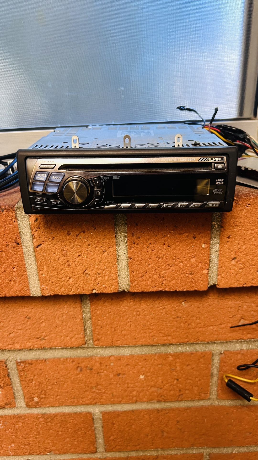 Alpine CDA 9847 Car Stereo