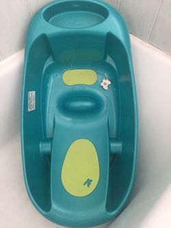 Baby bathtub