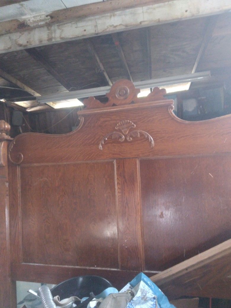 Lexington Victorian Headboard