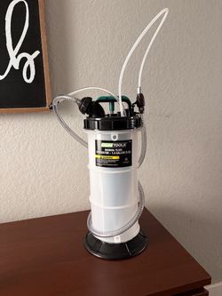 OEMTOOLS 1.4 Gallon Manual Fluid Extractor – Brand New