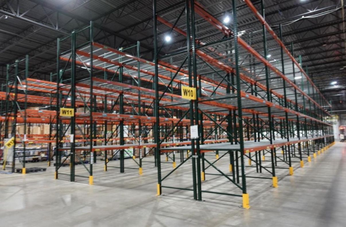Industrial Pallet Racks 20’ Uprights 144” Beams 48” Wire Decks