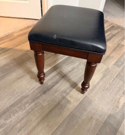 Upholstered Footstool with Turned Wood Legs