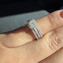 14k White Gold Engagement Ring With Wedding Bands 