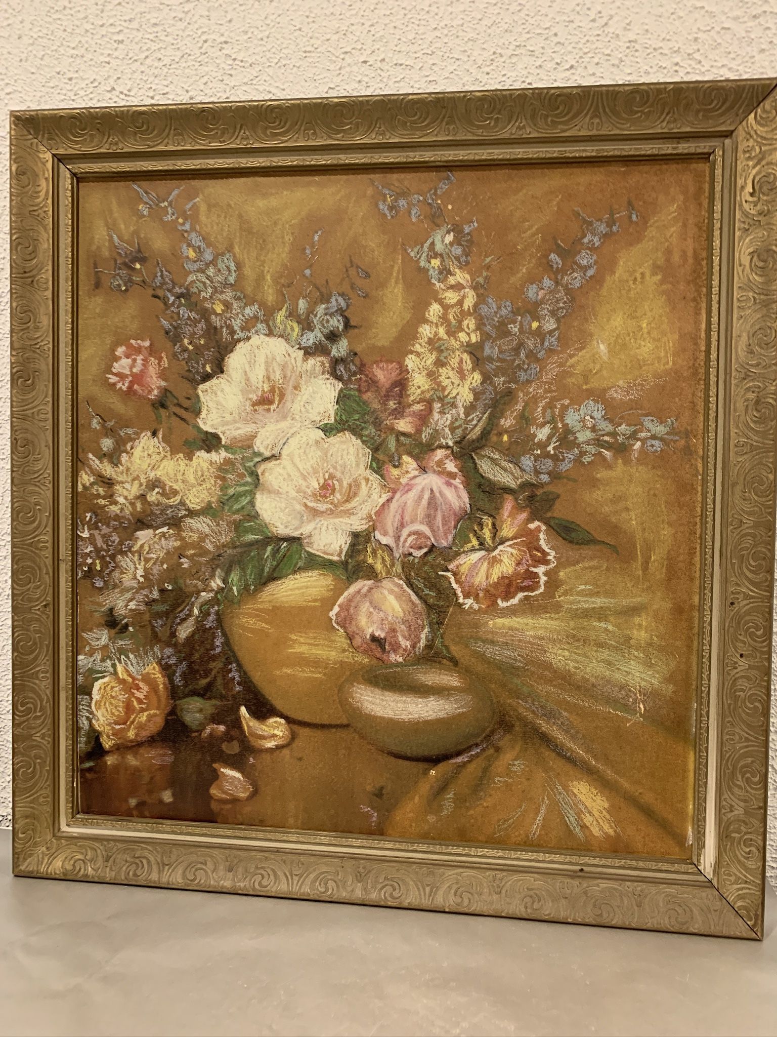 Vintage Beautiful Floral Wall Art , Print On Board With Beautiful Cold Frame 26”x 27.50” If you see it here , it is available Local pick up or ship