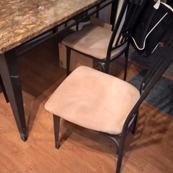 Kitchen Table-4 Chairs