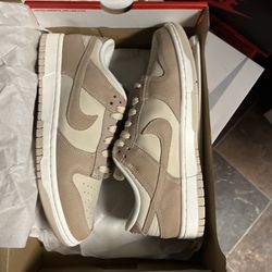 nike dunk low sanddrift size 11w/9.5 men