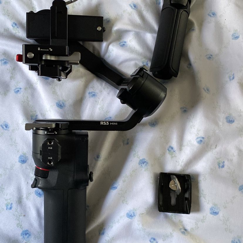 Black DJI RS3 Mini Camera Gimbal Stabilizer