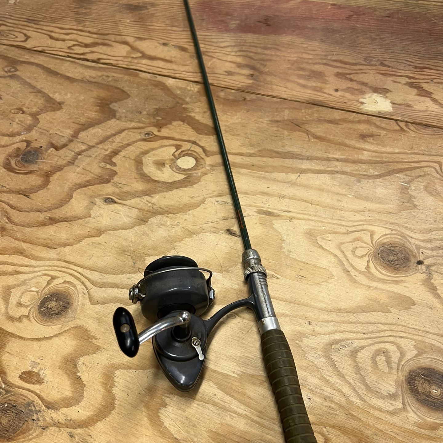 new shimano baitrunner reels Shimano Baitrunner D Spinning Reel
