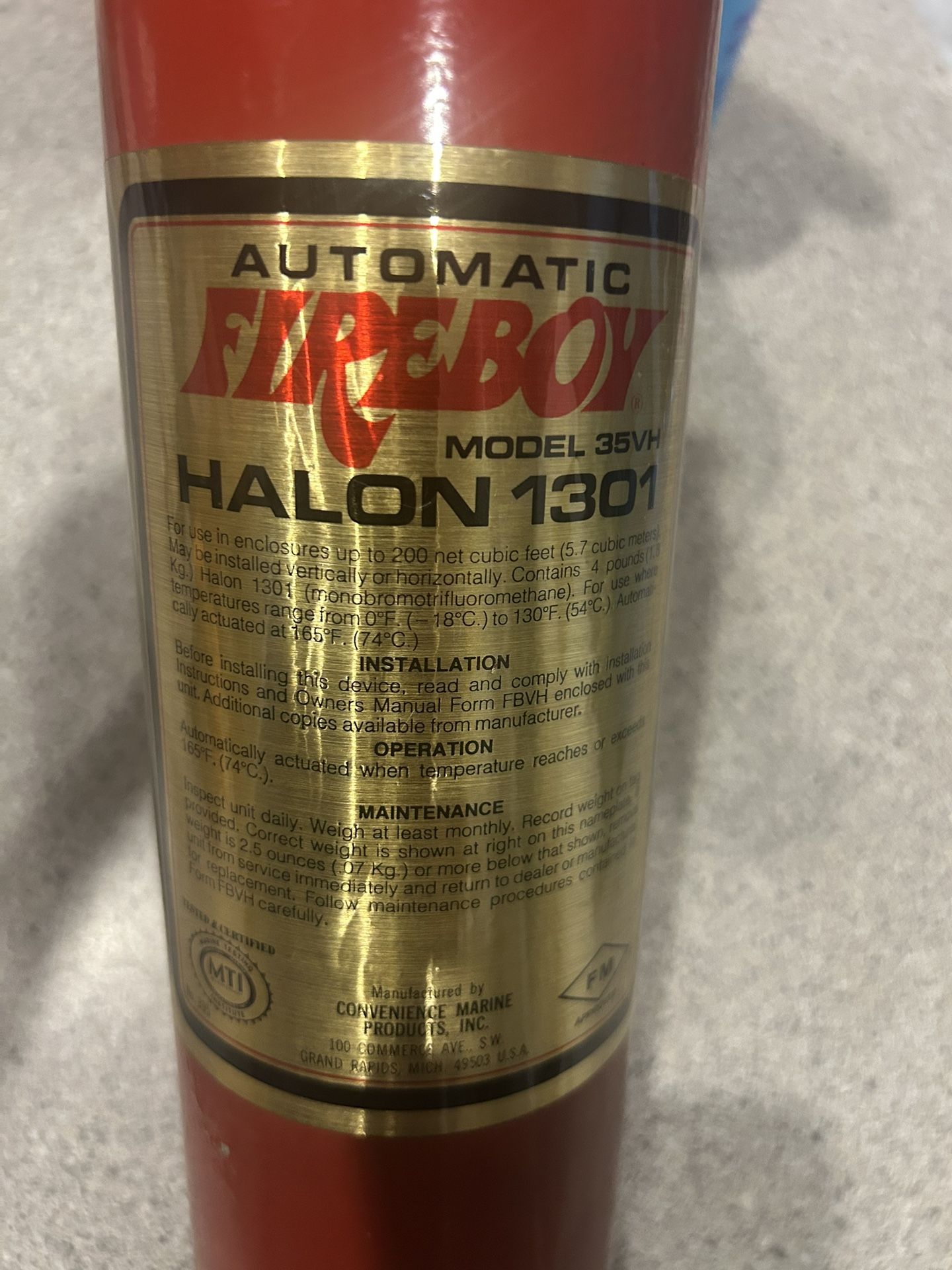 Automatic Fireboy 35VH Halon 1301 Marine Fire Extinguisher. Spec Weight