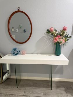 White Console Table with Glass Legs