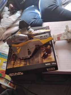 A Wing Figurine Set