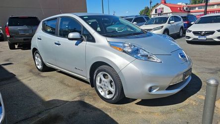 2014 Nissan LEAF