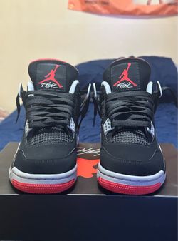2019 Jordan 4 Bred, size 8.5