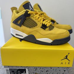 “Size 11 Jordan 4 Retro Lightning (CT8527-700) - Lightly Used Authentic Sneakers