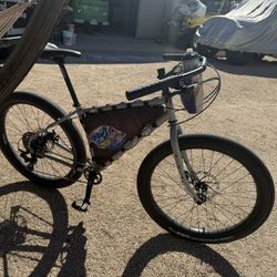 Jones SWB 27.5 Fat Tire