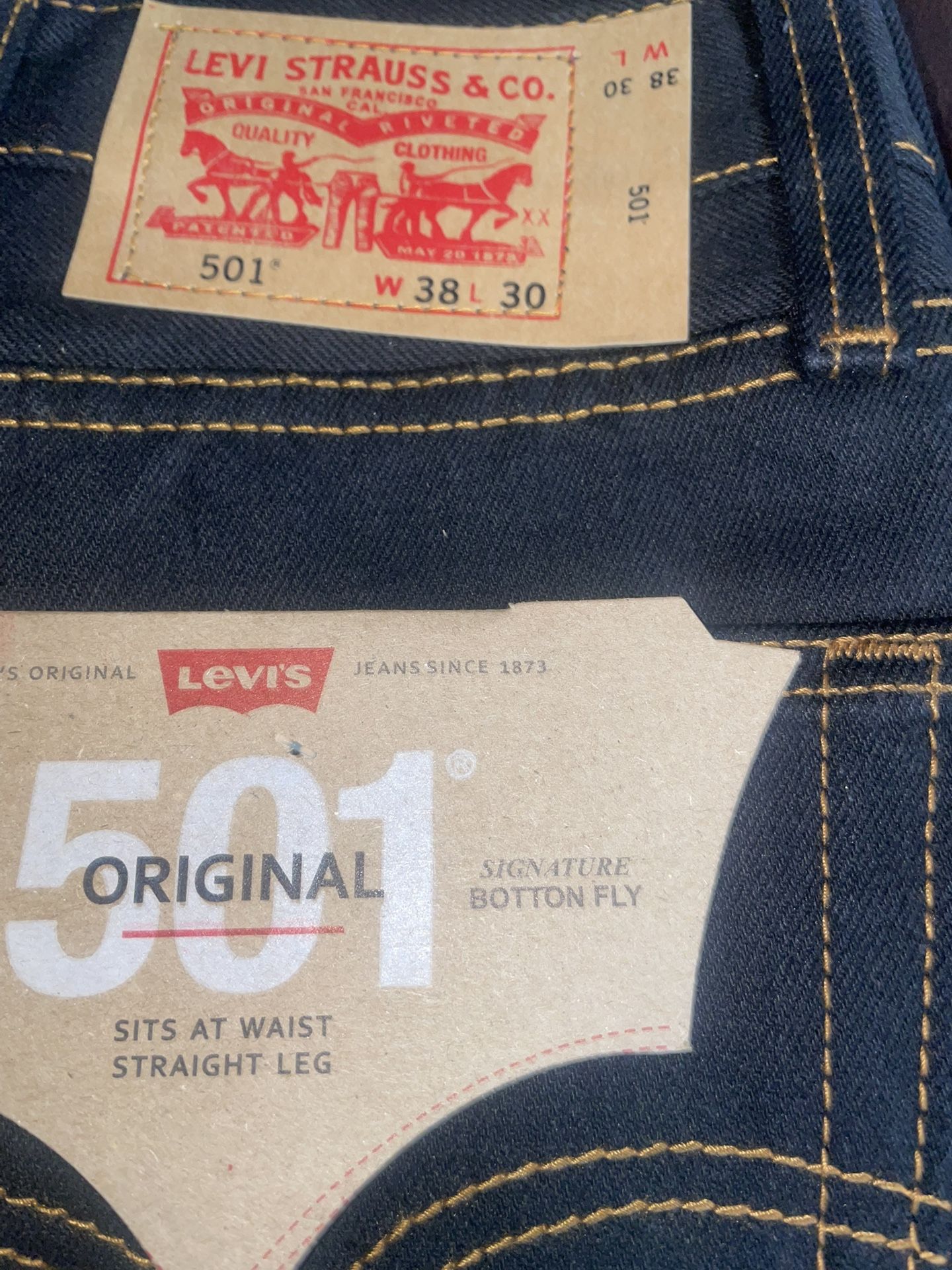 Levis for Men 👖
