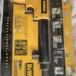 DeWalt Fastening Tool