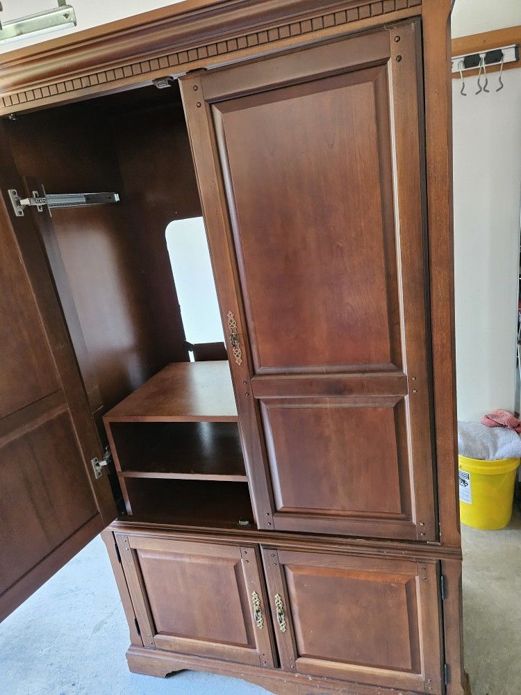 Nice Cabinet