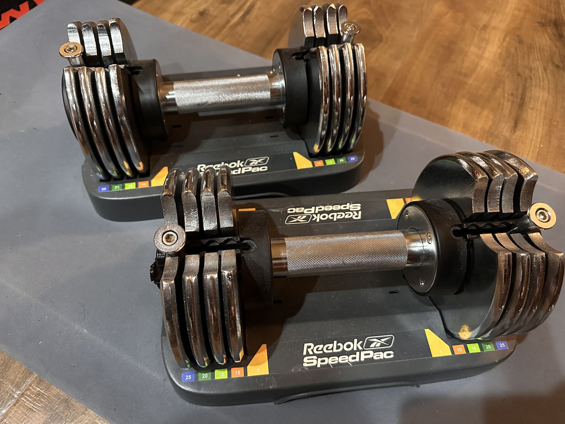 Reebok Speed pack Adjustable Dumbbells