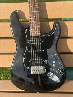 Custom Squier Affinity Strat