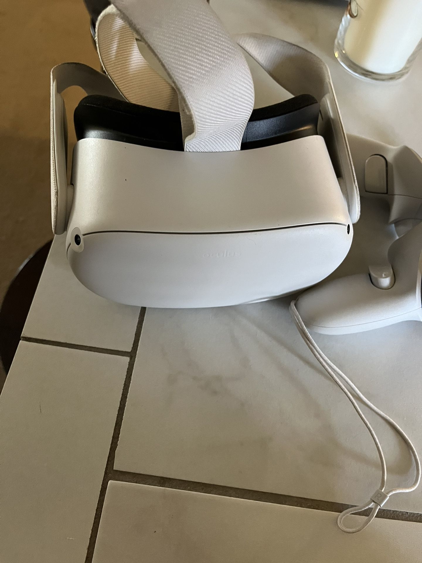 OCULUS QUEST 2