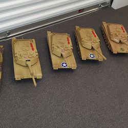 Large Toy Military Tanks (5)