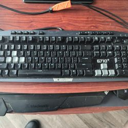 Logitech G710+ Gaming Keyboard 