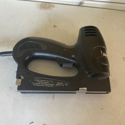 Electric stapler works