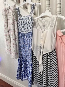 Girls dresses