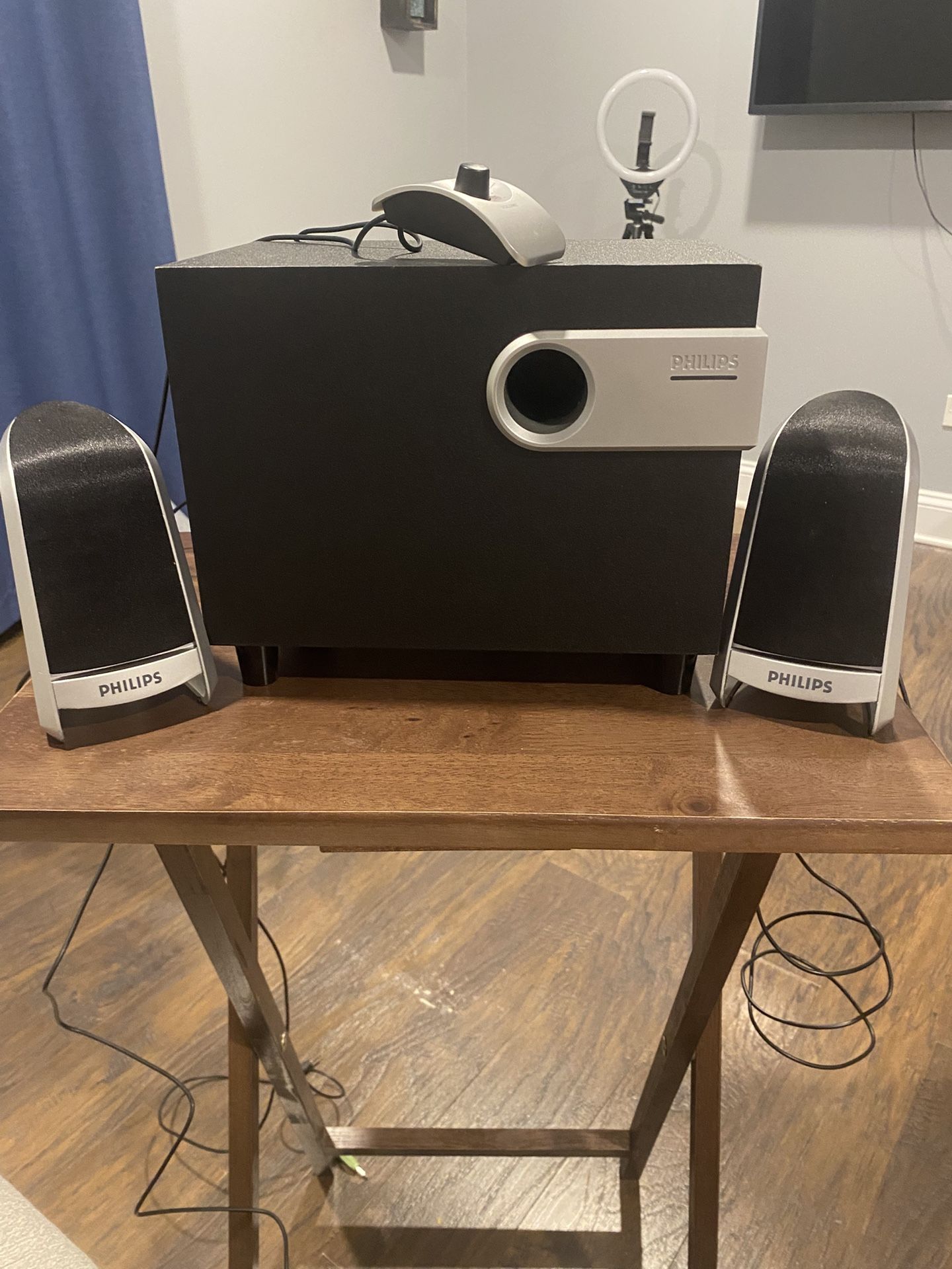 Speakers 
