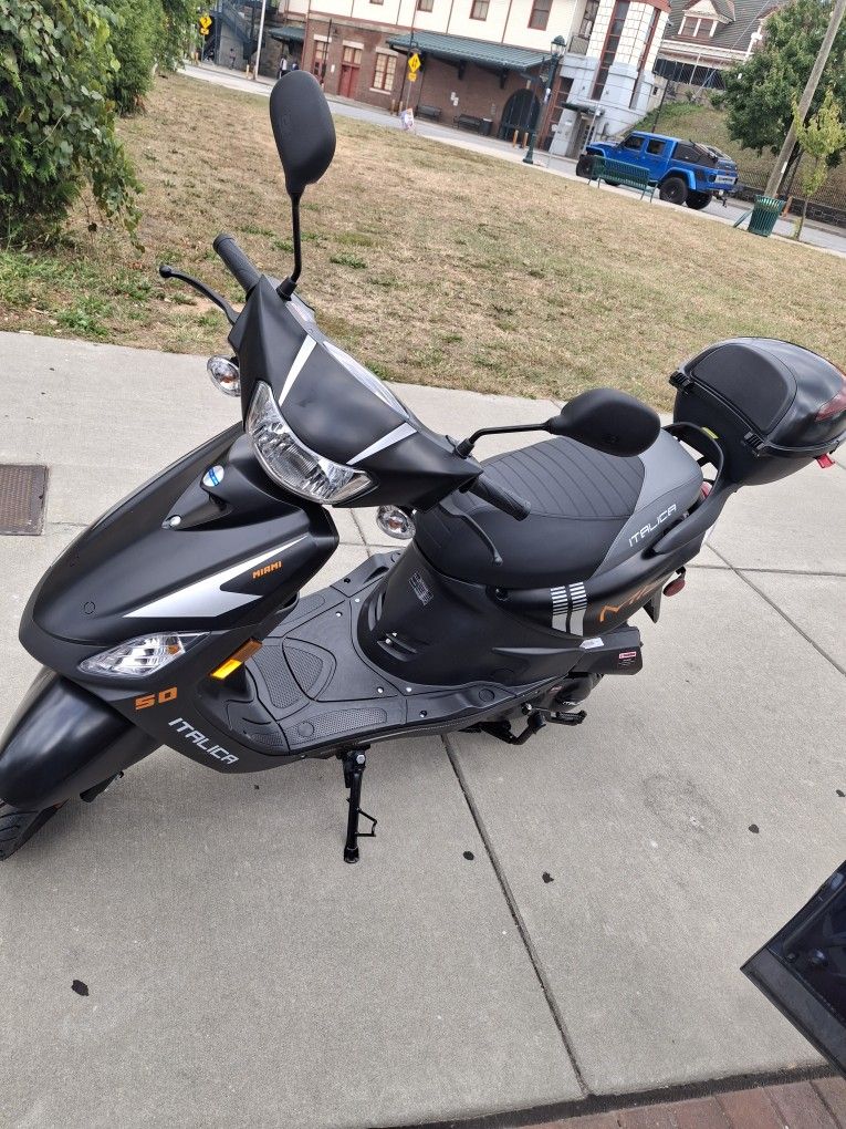 50 Cc Moped