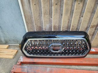 2016-2023 Toyota Tacoma Front Grille Black Color Used Oem