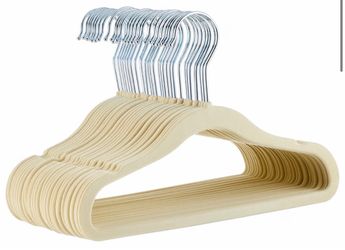 Kids non-slip velvet hangers