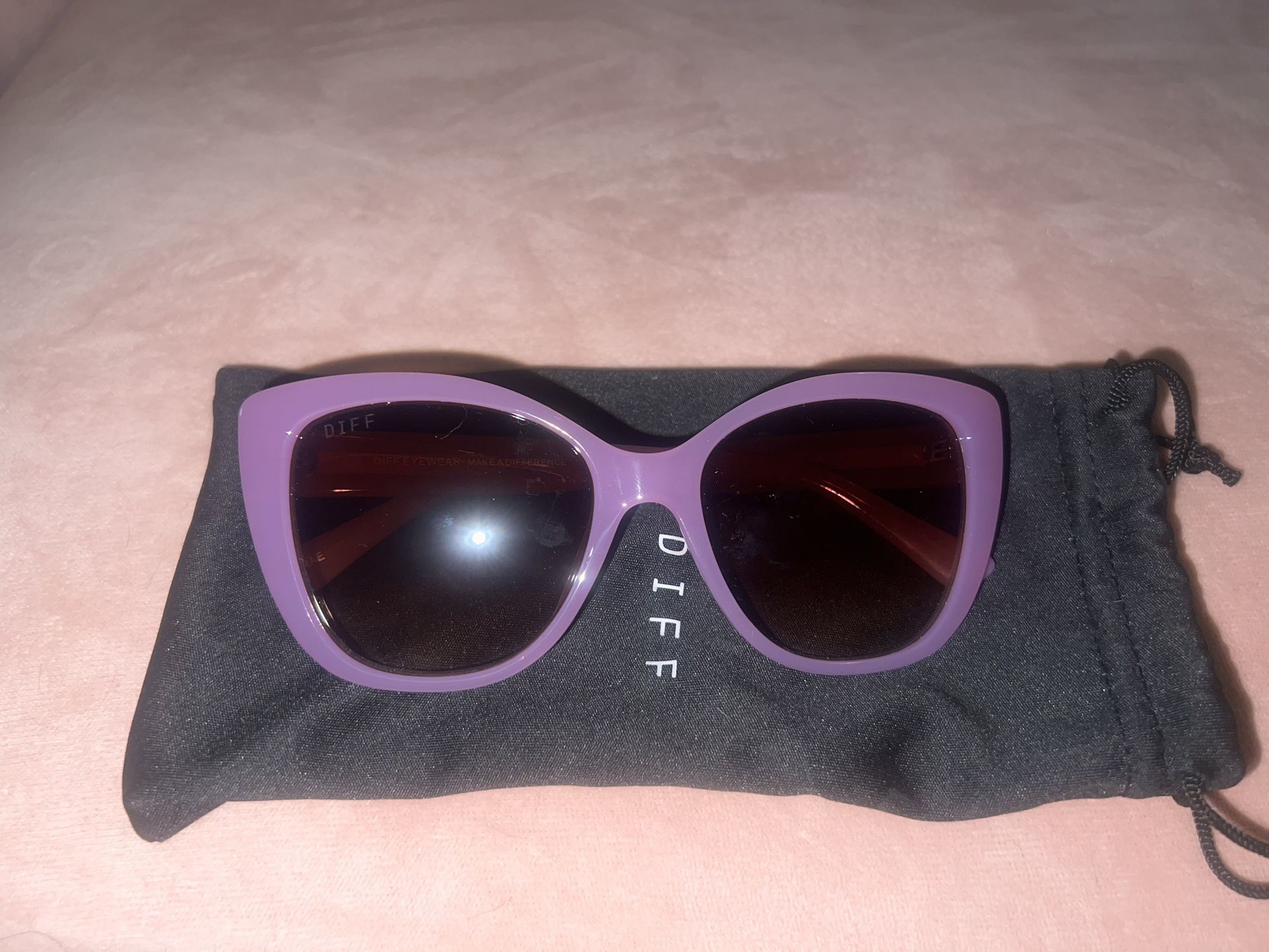 DIFF Sunglasses 
