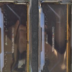 2 corsair Vengeance ARGB RAM cards